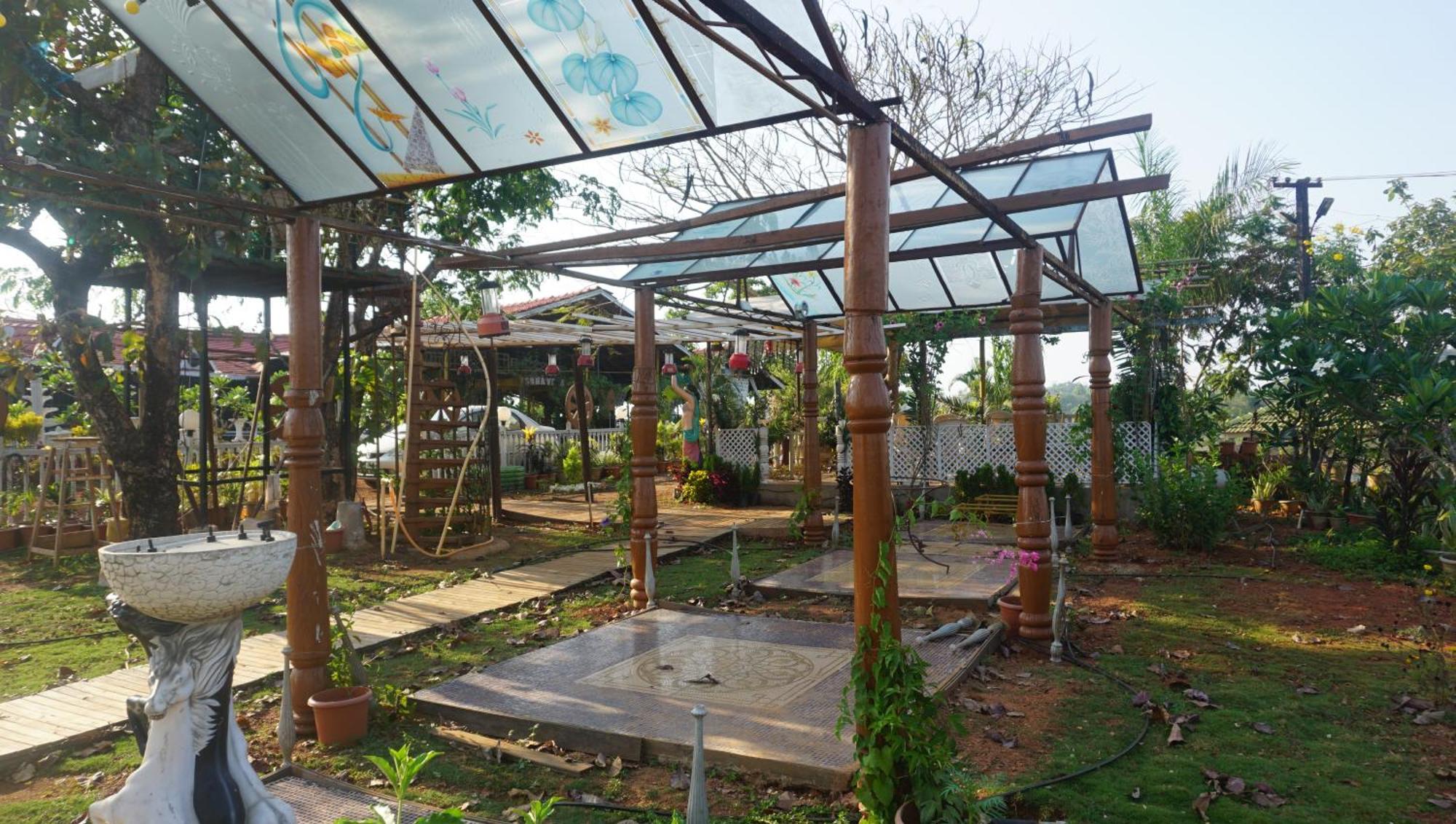 Sona Villa, The Lake Chalet Kudal  Exterior photo