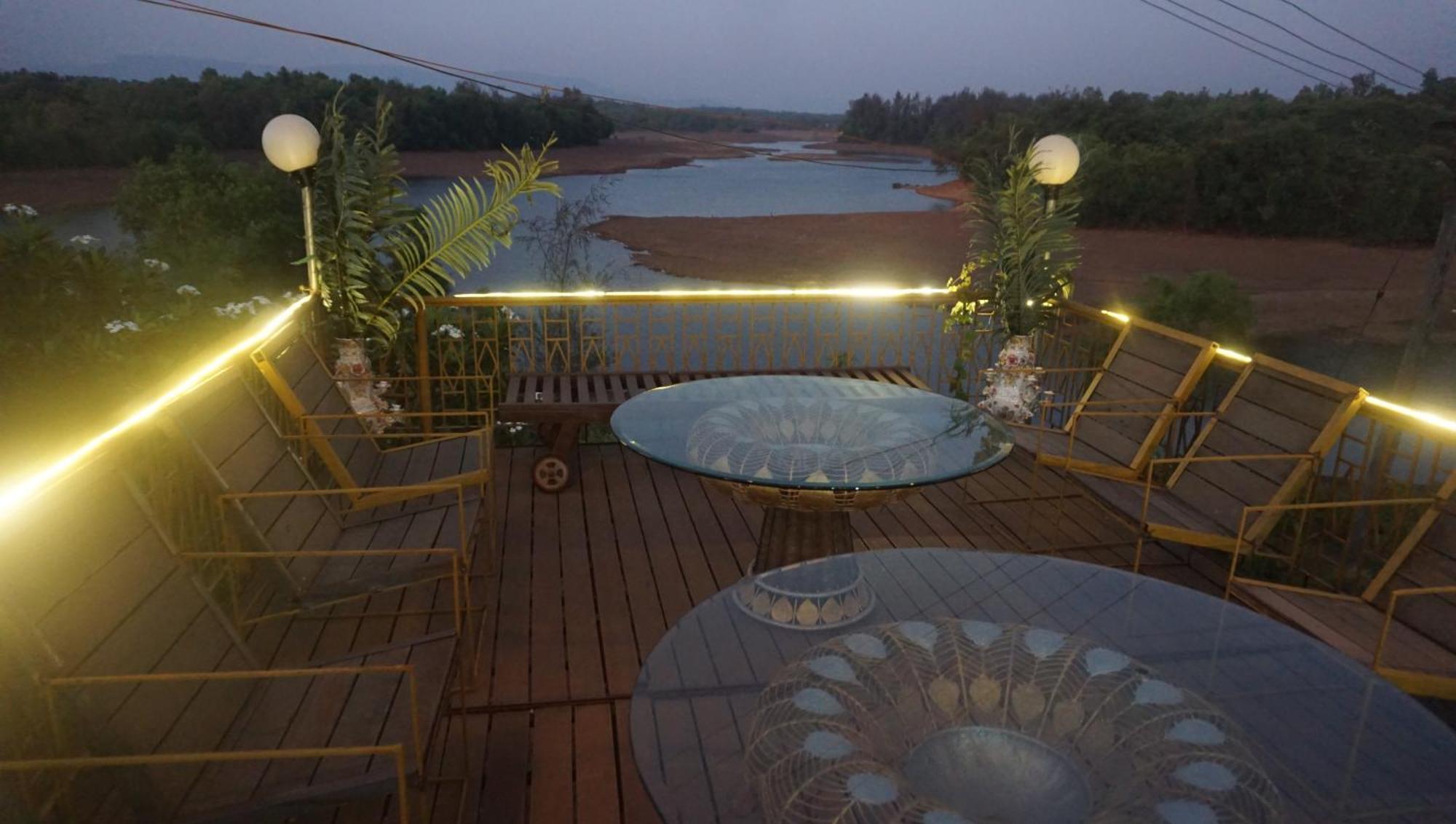 Sona Villa, The Lake Chalet Kudal  Exterior photo