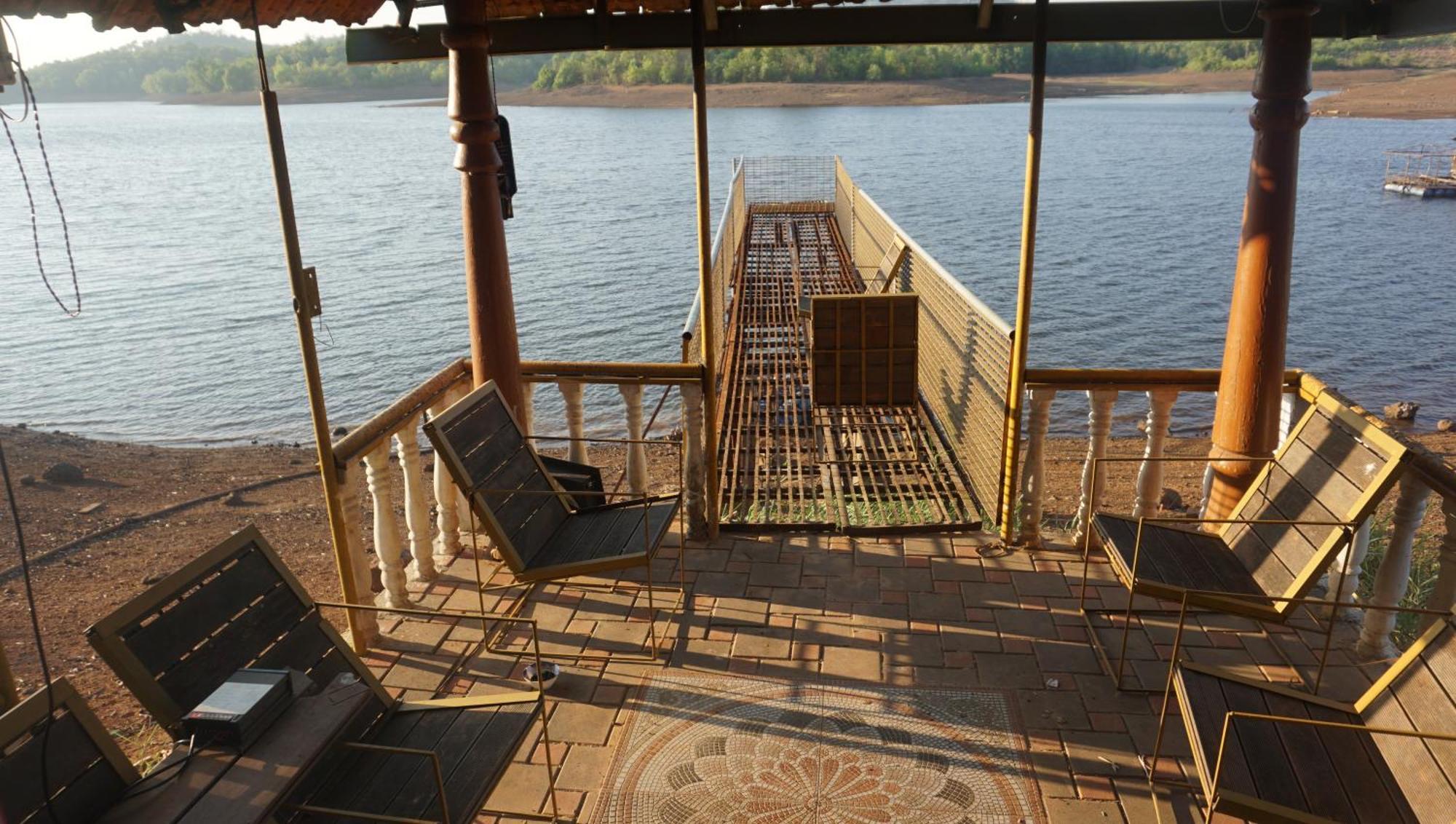Sona Villa, The Lake Chalet Kudal  Exterior photo