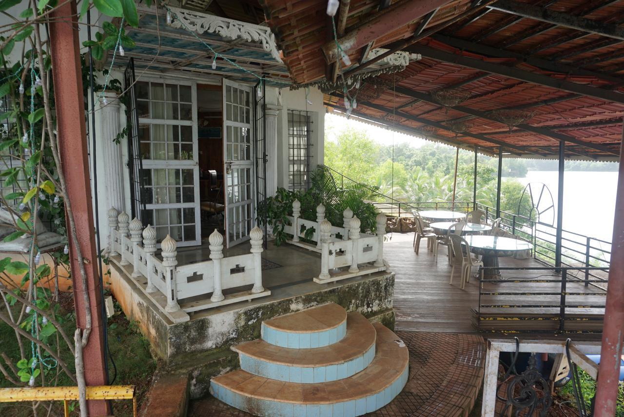 Sona Villa, The Lake Chalet Kudal  Exterior photo